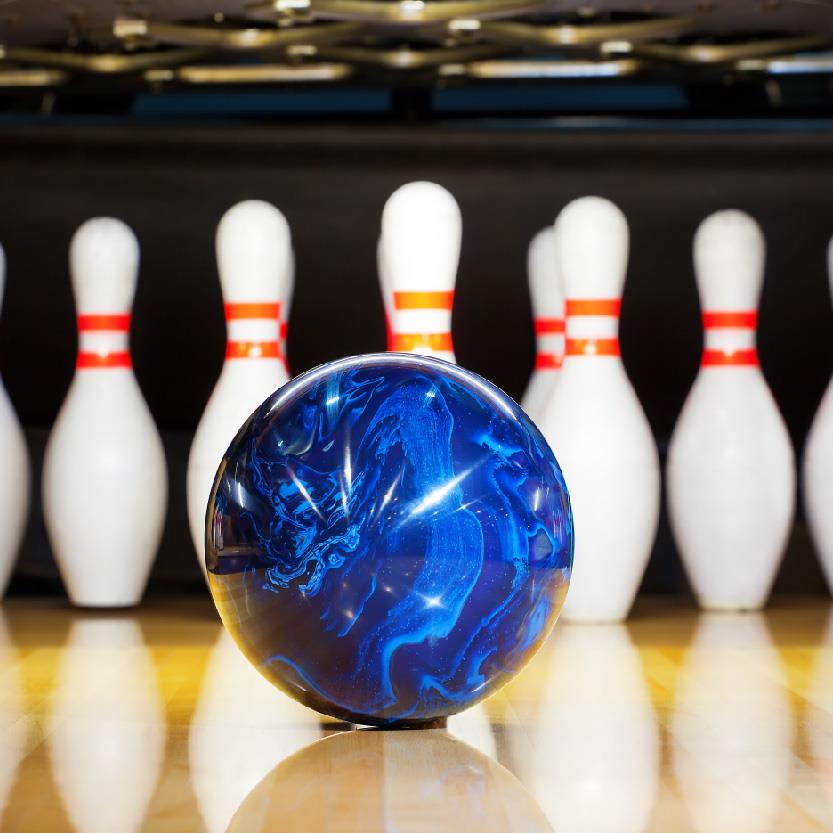 Bowling Blue Ball & Pins-01.jpg